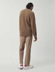 Lexington Clothing - Felix Donegal Sweater - knitted round necks - brown - 2