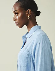 Lexington Clothing - Isa Linen Shirt - krekli ar garām piedurknēm - light blue - 3