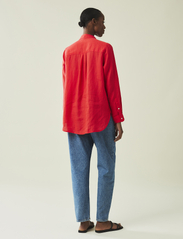 Lexington Clothing - Isa Linen Shirt - long-sleeved shirts - red - 3