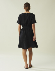 Lexington Clothing - Meghan Linen Dress - sommarklänningar - black - 2