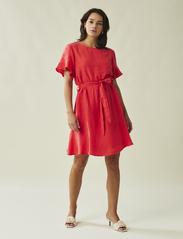 Lexington Clothing - Meghan Linen Dress - sommarklänningar - red - 1