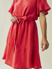 Lexington Clothing - Meghan Linen Dress - sommarklänningar - red - 3