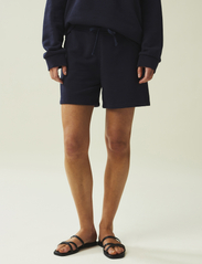 Lexington Clothing - Naomi Shorts - casual shorts - dark blue - 3