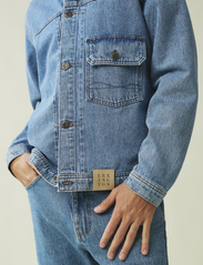 Lexington Clothing - Trucker Denim Jacket - spring jackets - lt blue denim - 3