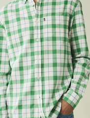 Lexington Clothing - Casual Flannel Check B.D Shirt - rutiga skjortor - green/white check - 4