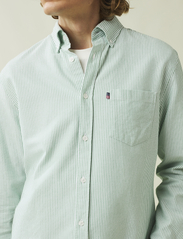 Lexington Clothing - Casual Striped Oxford B.D Shirt - oxford shirts - green/white stripe - 3