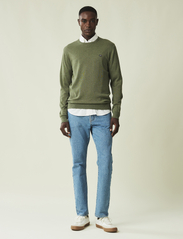 Lexington Clothing - Bradley Cotton Crew Sweater - strik med rund hals - green - 1