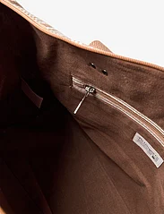 Lexington Clothing - Avenue Organic Cotton Jacquard Weekend Bag - weekender - brown multi stripe - 3
