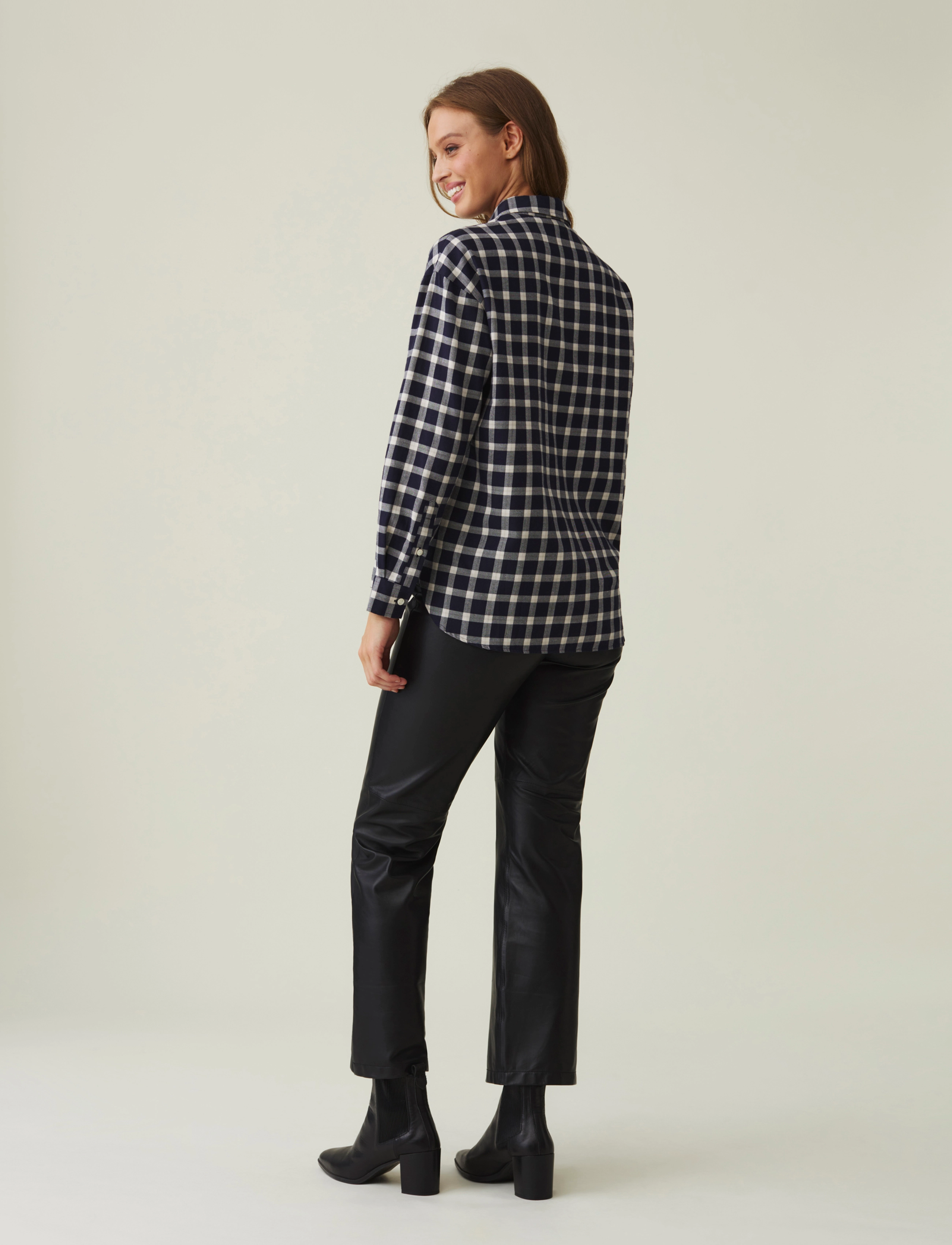Lexington Clothing - Edith Organic Cotton Flannel Check Shirt - dark blue multi check - 2