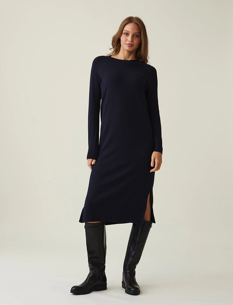 Lexington Clothing - Ivana Cotton/Cashmere Blend Knitted Dress - stickade klänningar - dark blue - 0