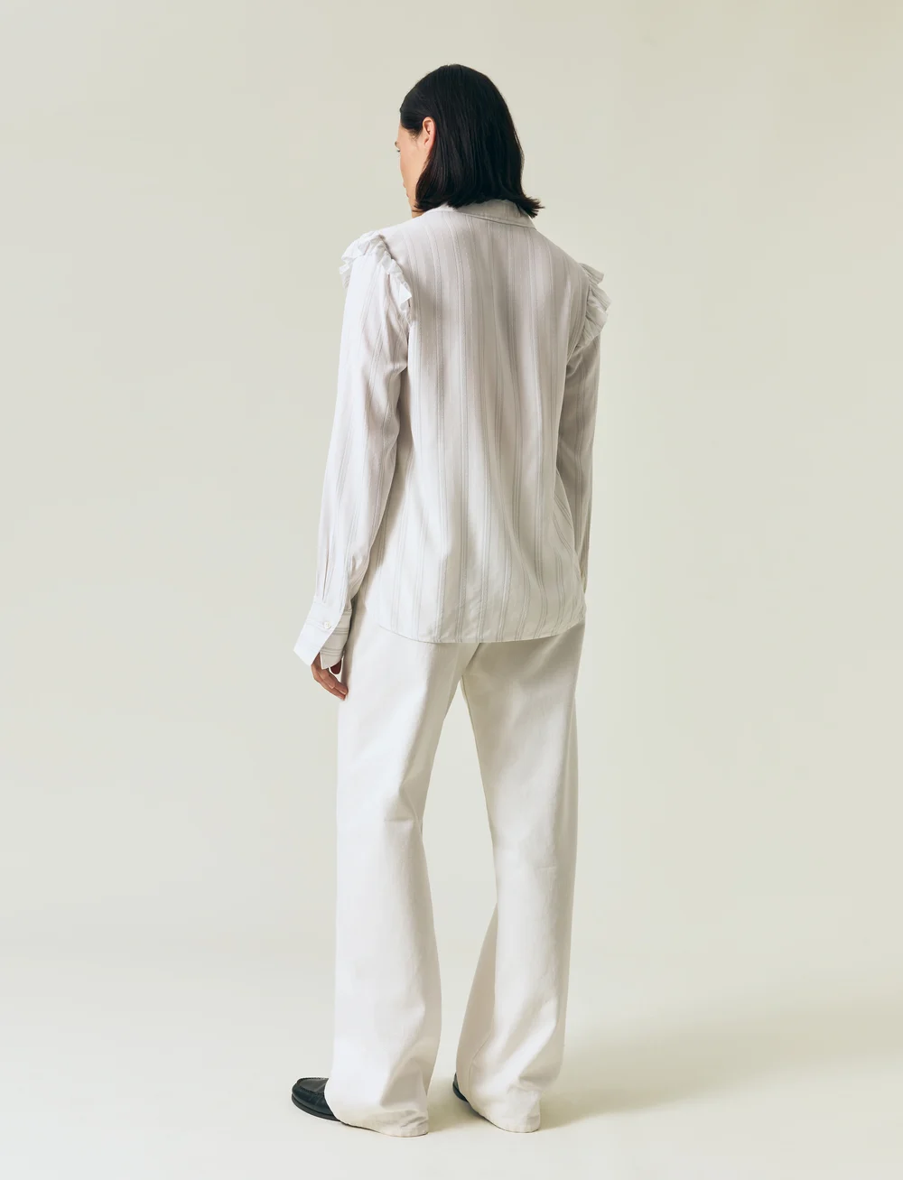 Lexington Clothing - Jacquard Weave Ruffle Blouse - blūzes ar garām piedurknēm - white - 3