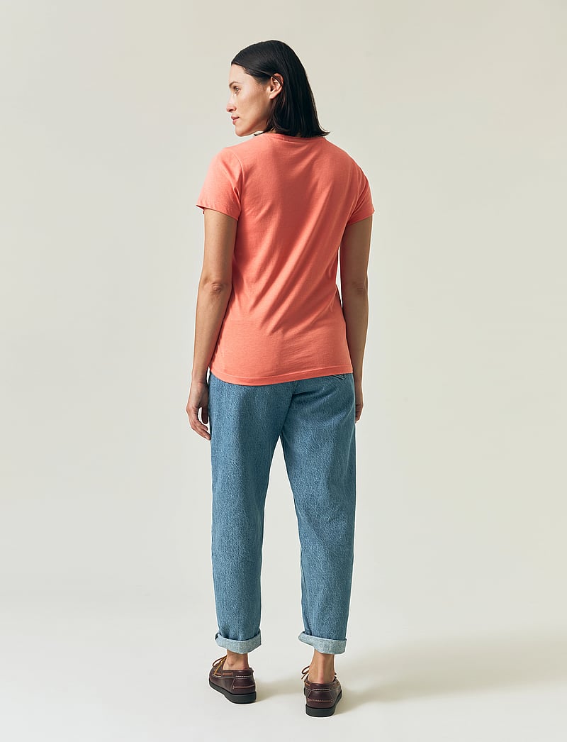 Lexington Clothing - Cotton-Modal Blend Classic Tee - t-shirts - coral - 3