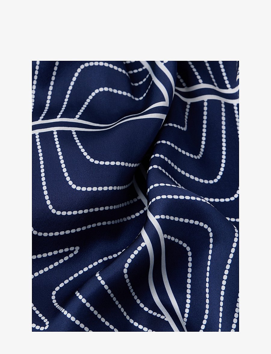 Lexington Clothing - Small Starfish Printed Silk Scarf - tynde tørklæder - blue print - 2