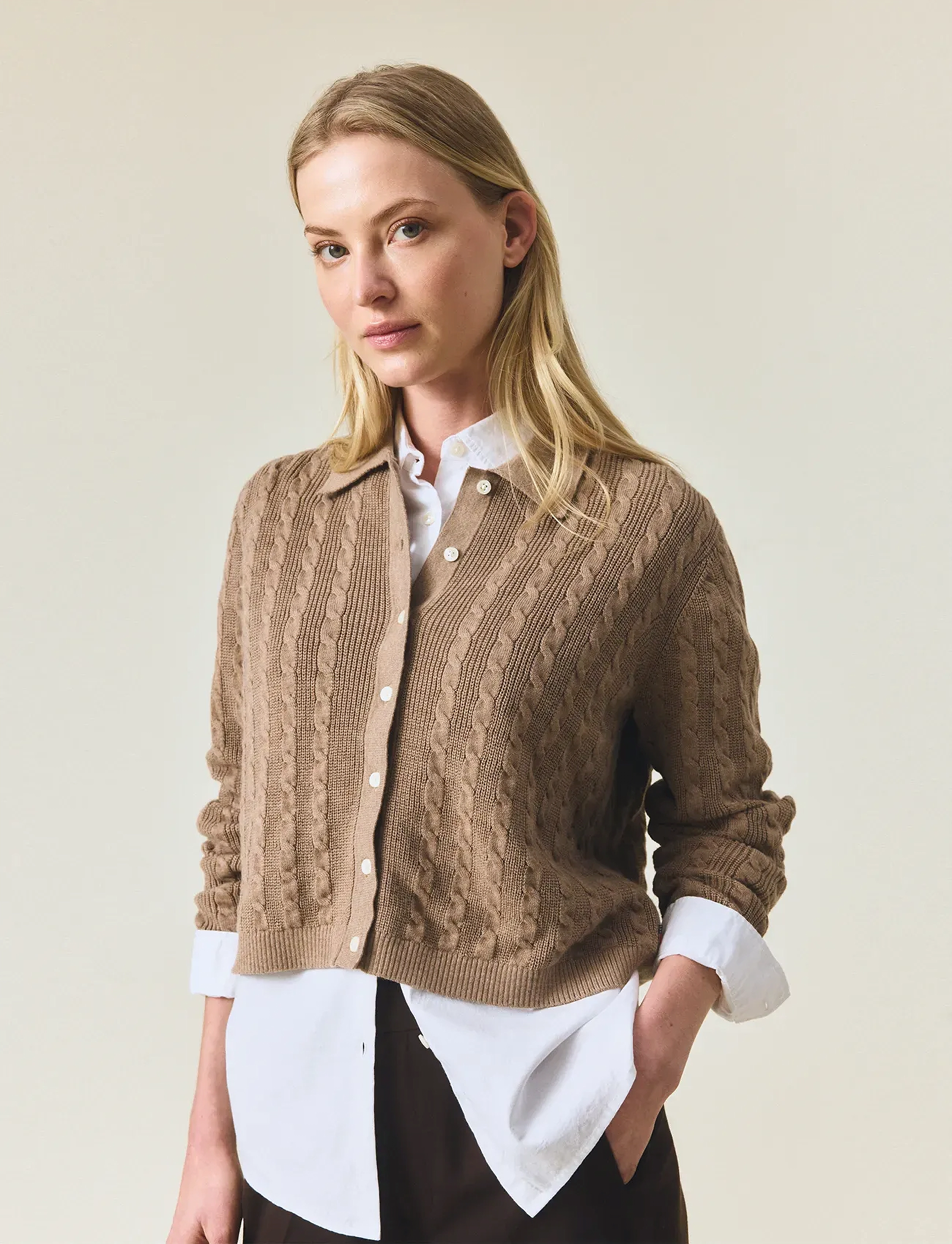 Lexington Clothing - Classic Fit Cable Knitted Polo Cardigan - gilets - beige melange - 4