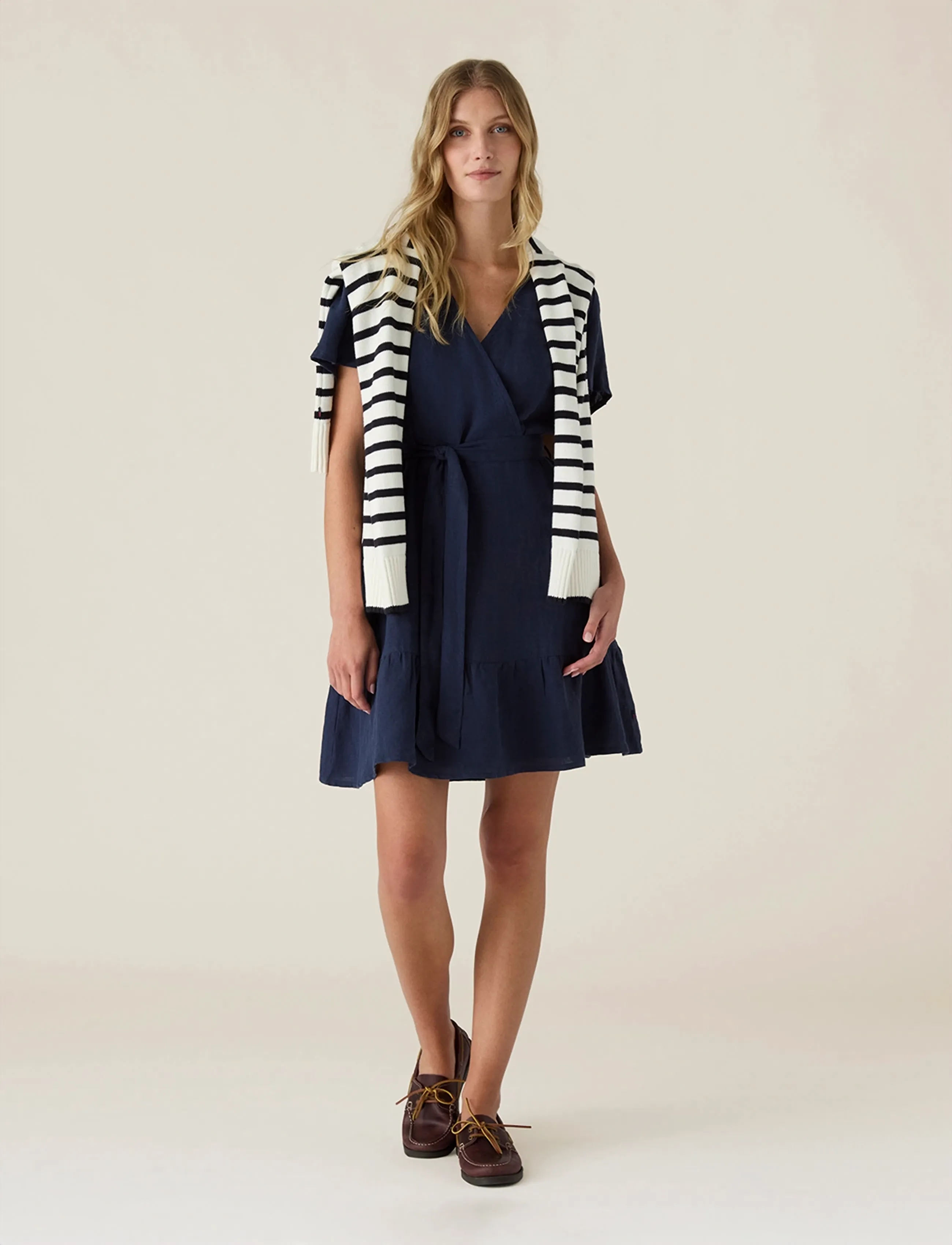 Lexington Clothing Belted Linen V-neck Dress - Konfirmationstøj - DARK BLUE / navy
