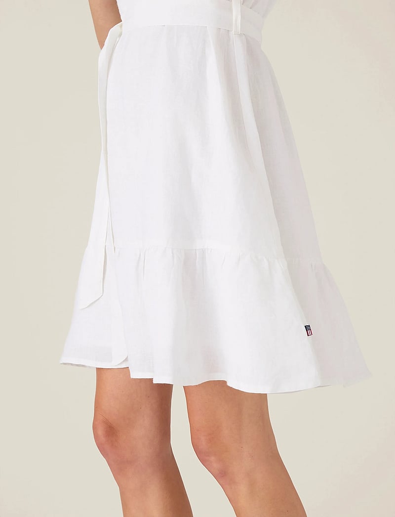 Lexington Clothing - Belted Linen V-neck Dress - wickelkleider - white - 3