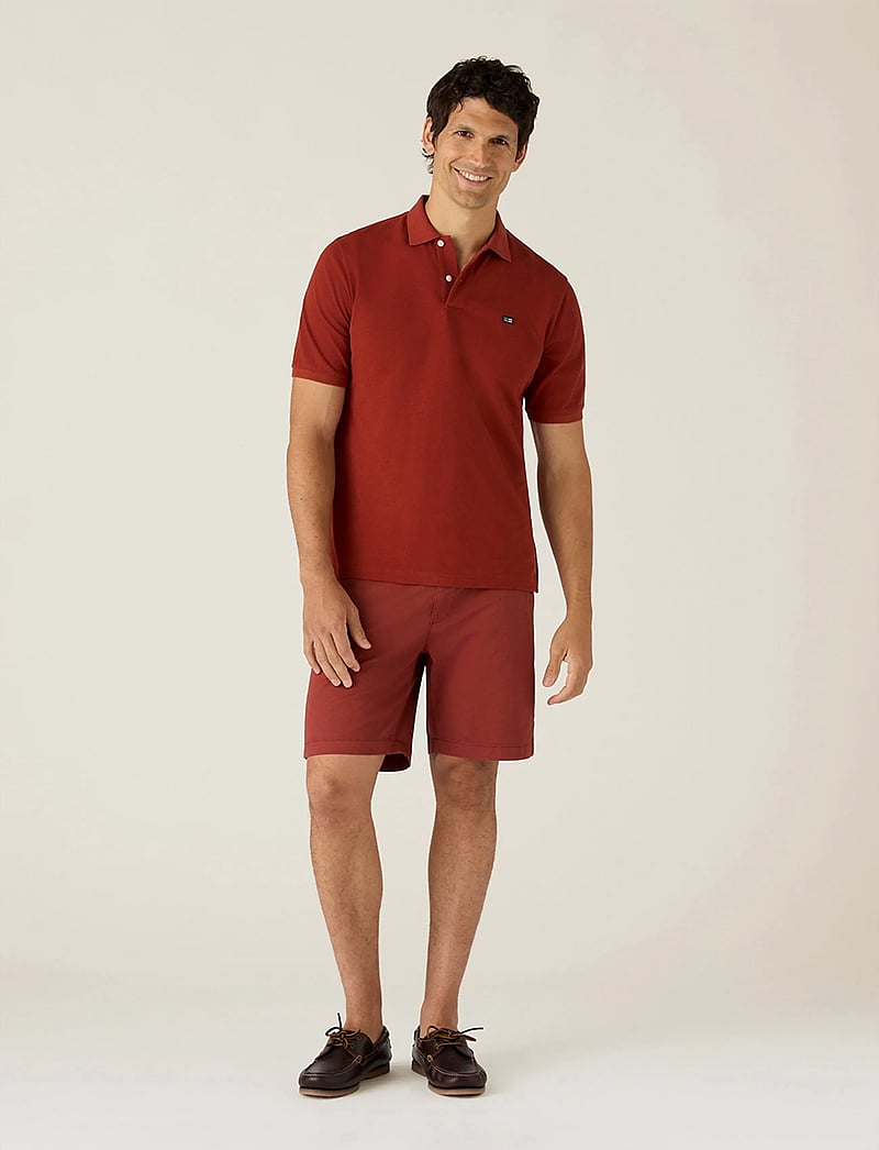 Lexington Clothing - Classic Cotton Twill Shorts - chinos shorts - rust - 0