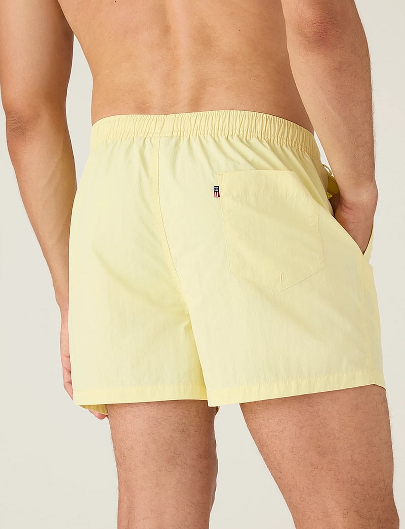 Lexington Clothing - Solid Swim Trunks - badehosen - yellow - 2