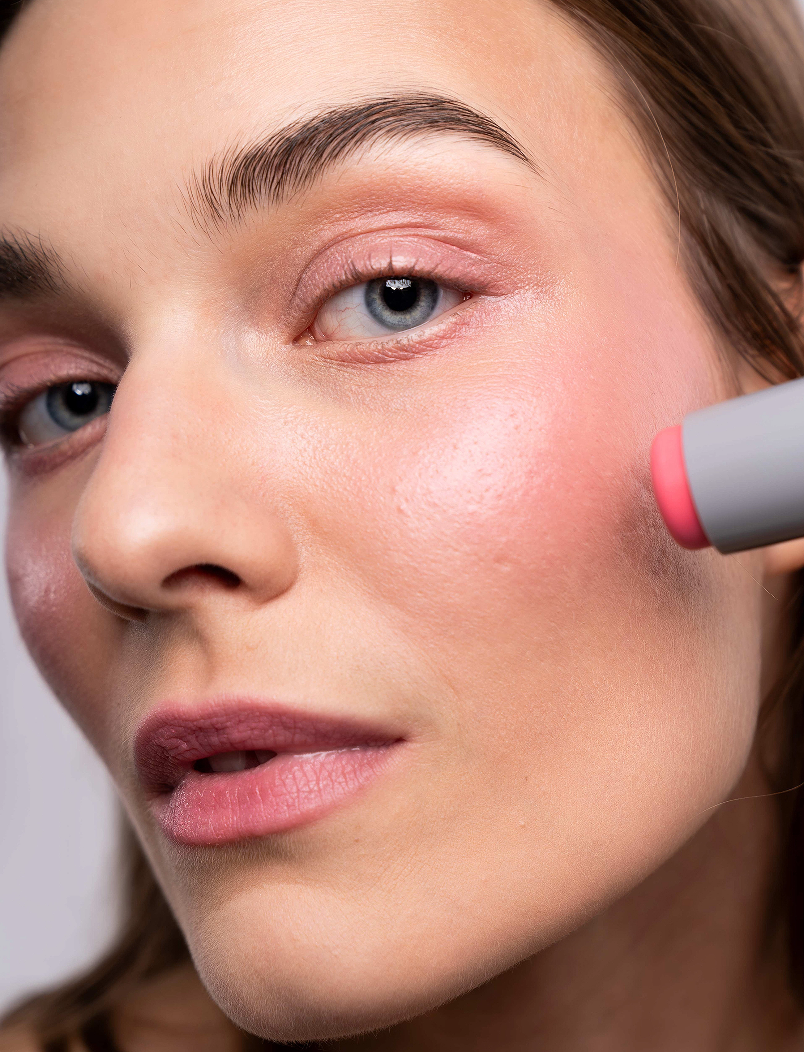 LH Cosmetics - Artistick cream blush stick - læbeprodukter - splash bubblegum pink - 0
