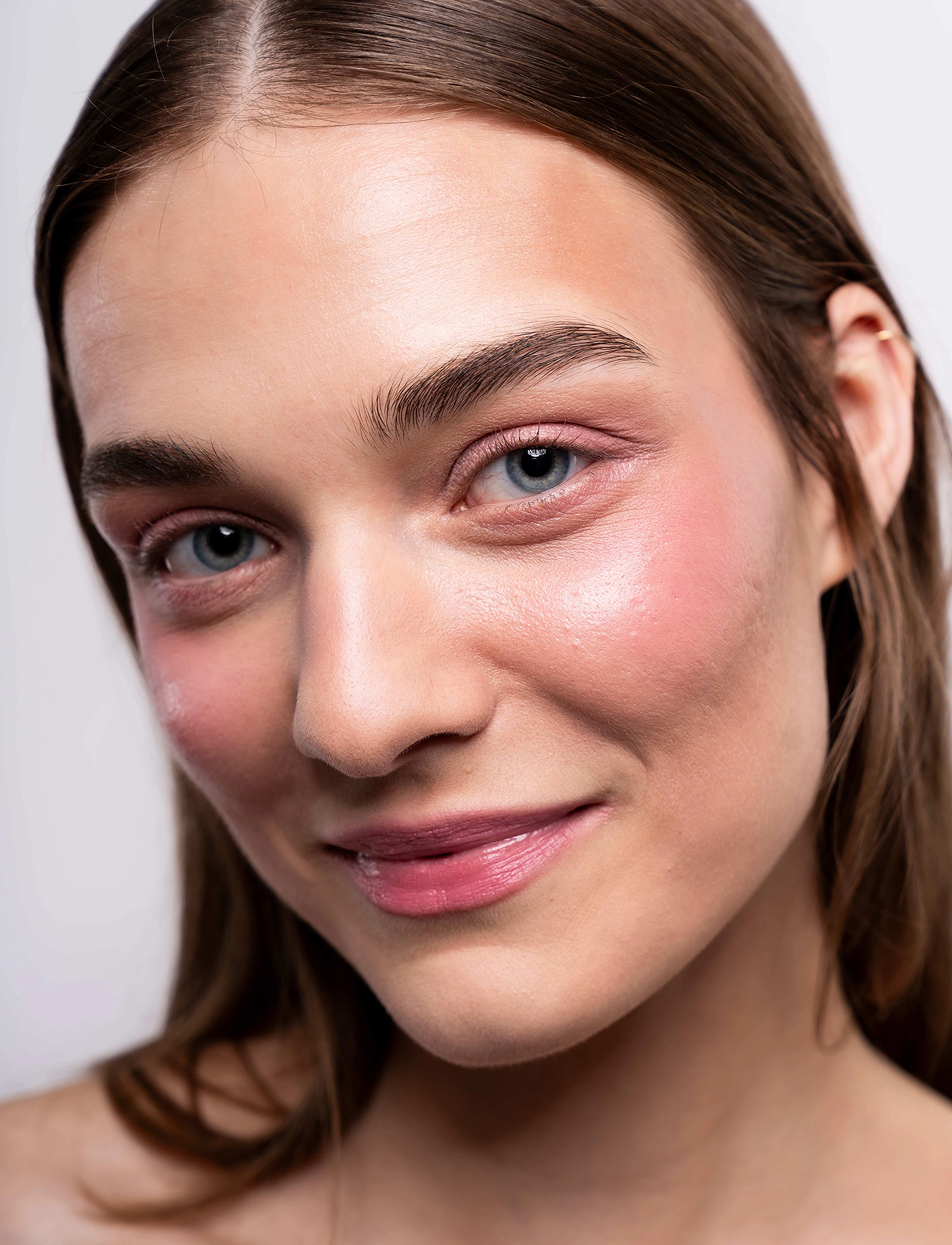 LH Cosmetics - Artistick cream blush stick - læbeprodukter - splash bubblegum pink - 3