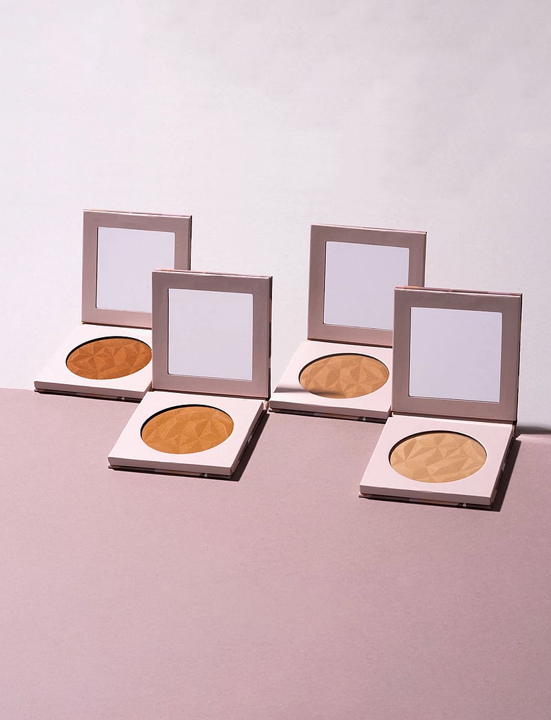 LH Cosmetics - Infinity bronzer - klár fyrir stefnumótið - beyond - 2