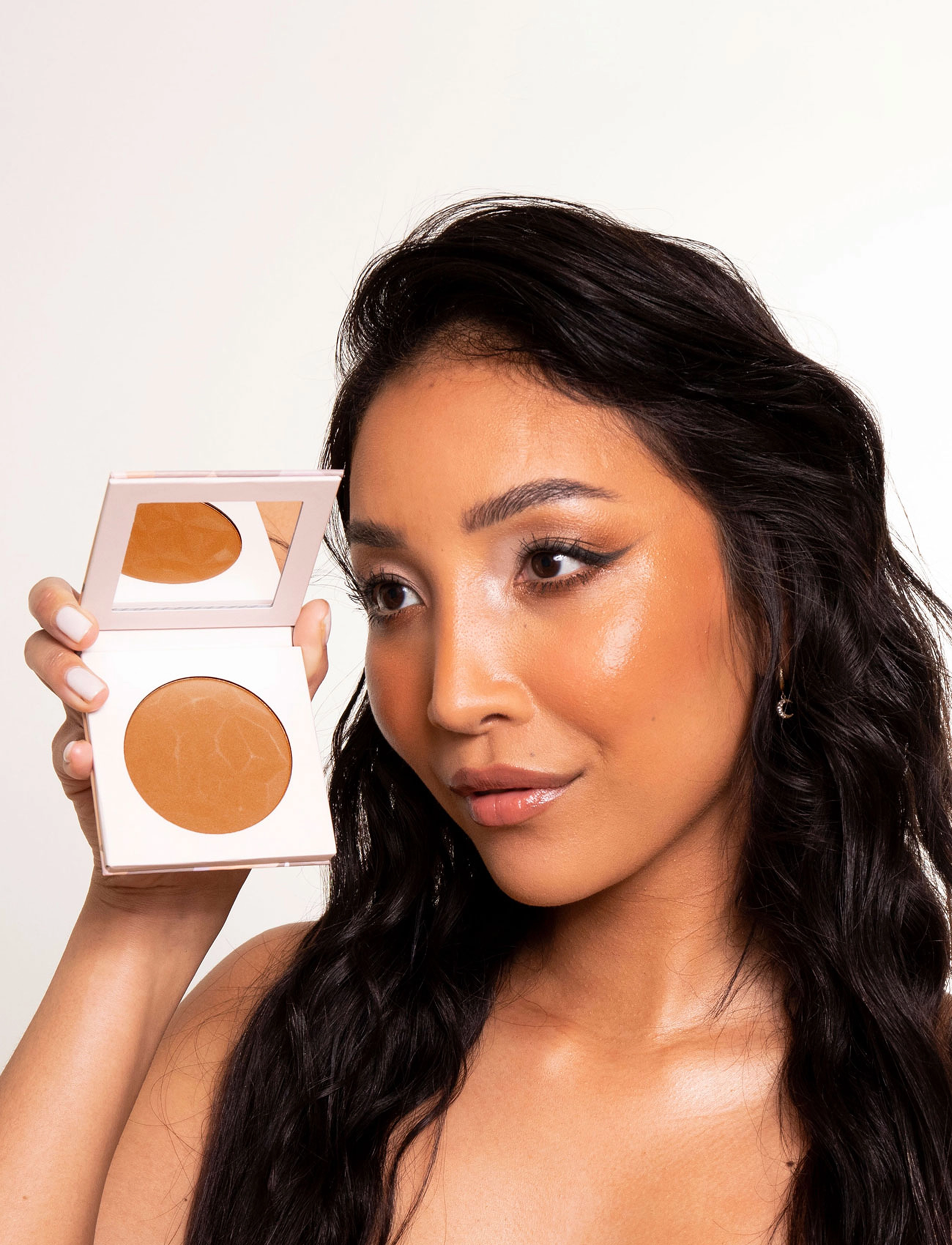 LH Cosmetics Infinity Bronzer, 7 g, Nude, Ansigt > Bronzer, Dame