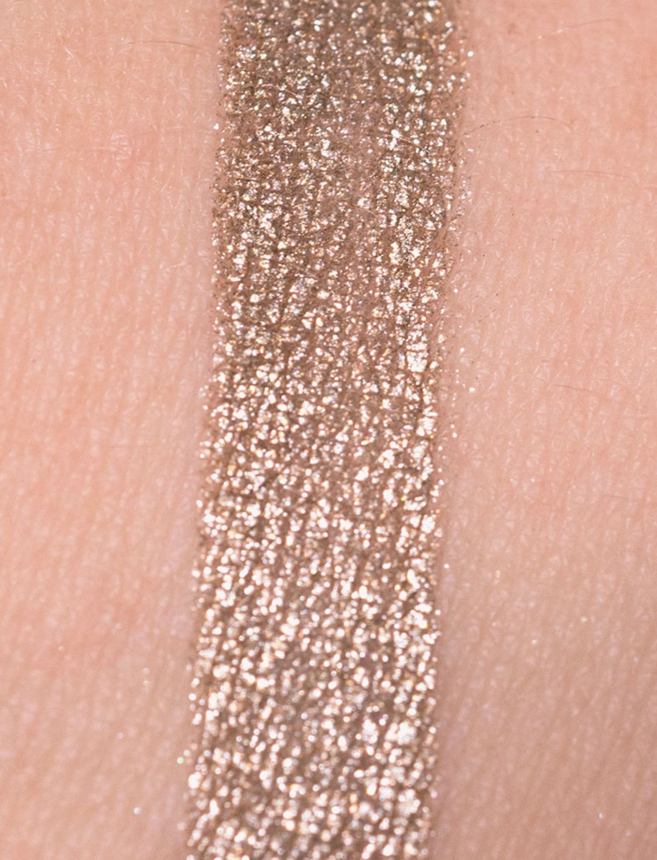 LH Cosmetics - Crayon waterproof eye & lip pencil - bliv klar til date night - zhao silver metallic - 3