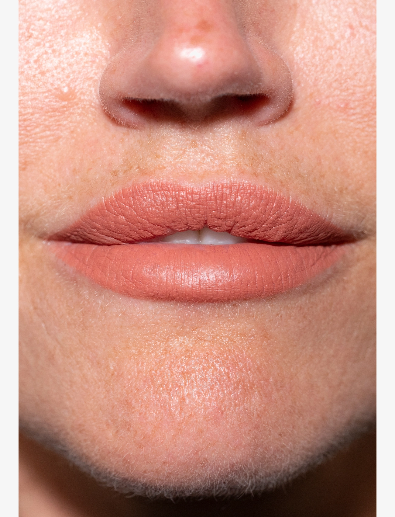LH Cosmetics - Crayon waterproof eye & lip pencil - lepper - bite peach - 2