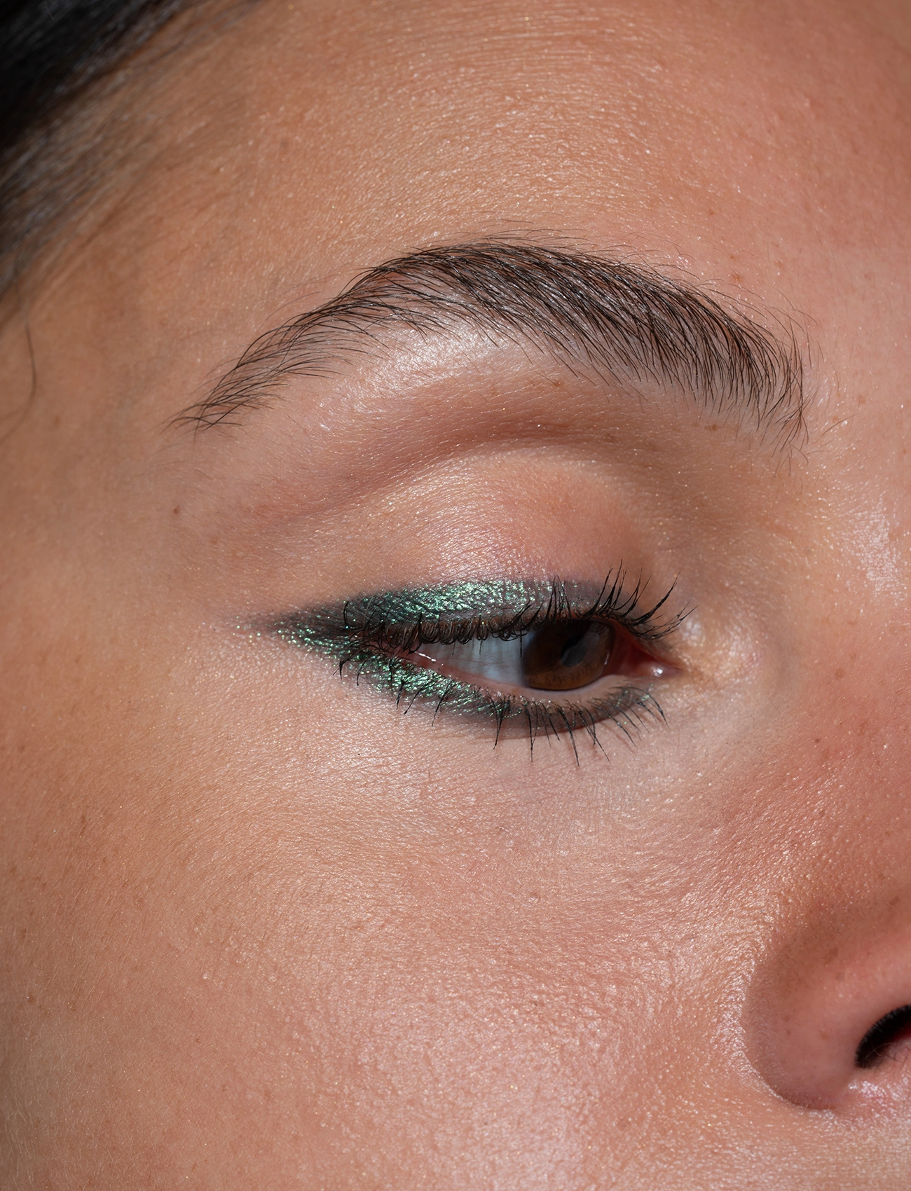 LH Cosmetics - Crayon waterproof eye & lip pencil - læbeprodukter - zaniah forest green shimmer - 2