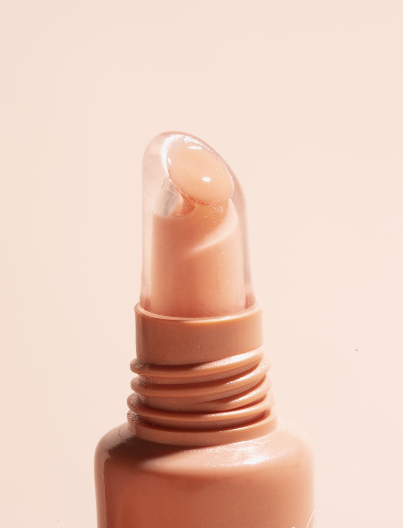 LH Cosmetics - Infinity lip gloss - pastel peach - 5
