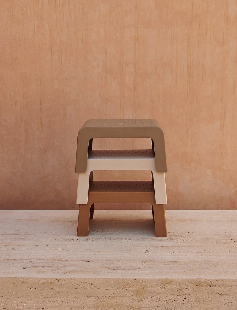 Liewood - Ulla Step Stool - step stools - sandy - 3