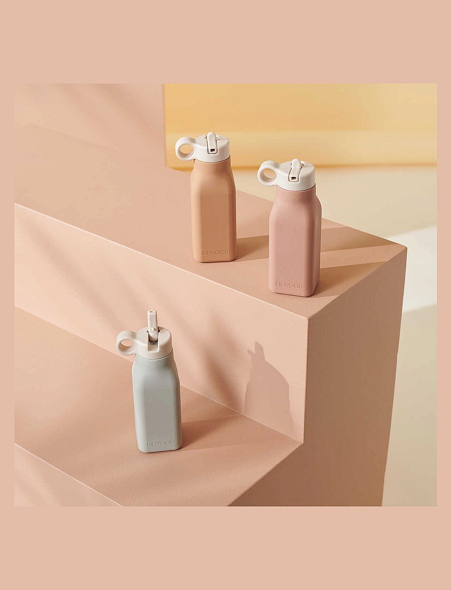 Liewood - Warren bottle - cat dove blue - 2