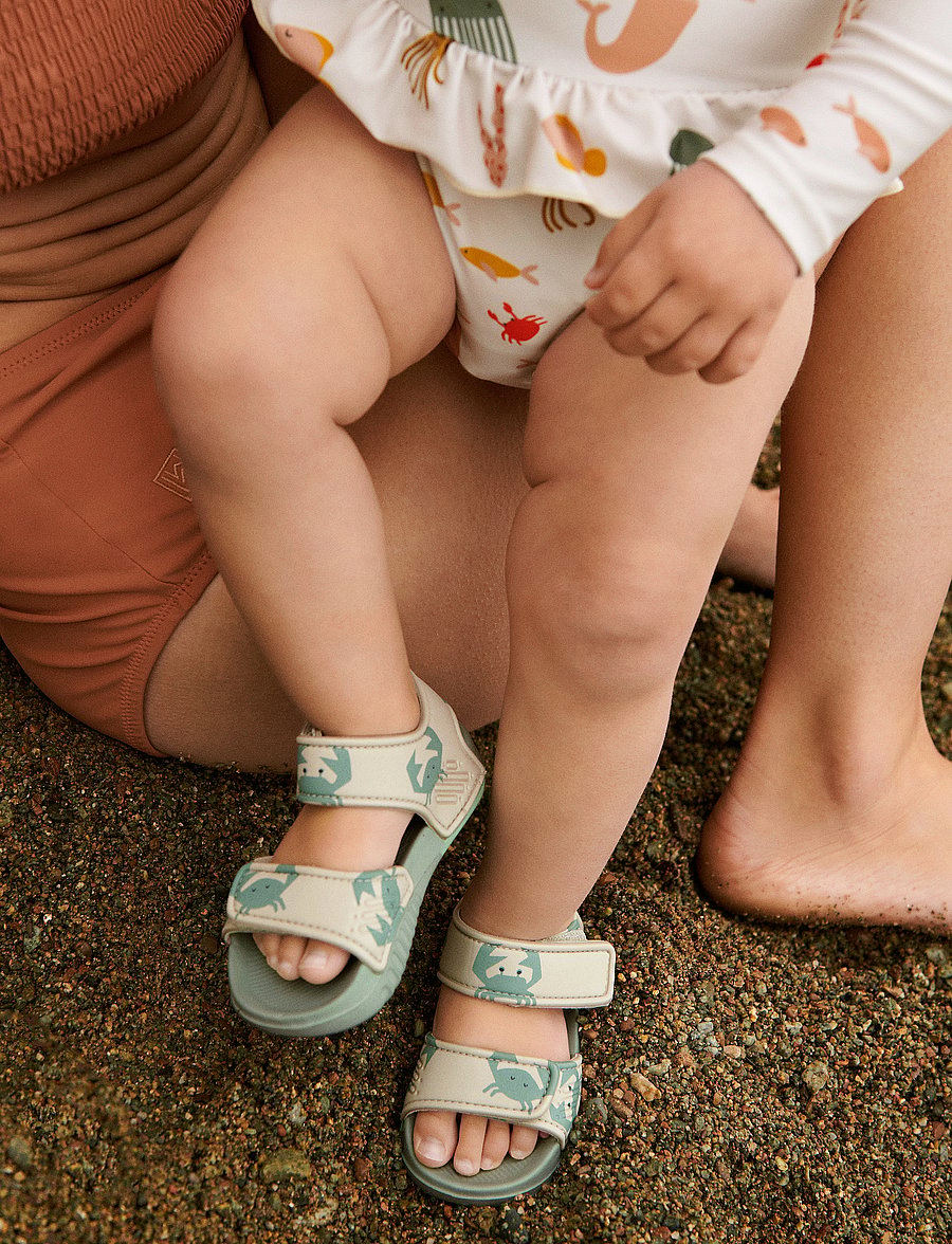 Liewood - Blumer Printed Sandals - sandals - crab / sandy - 0