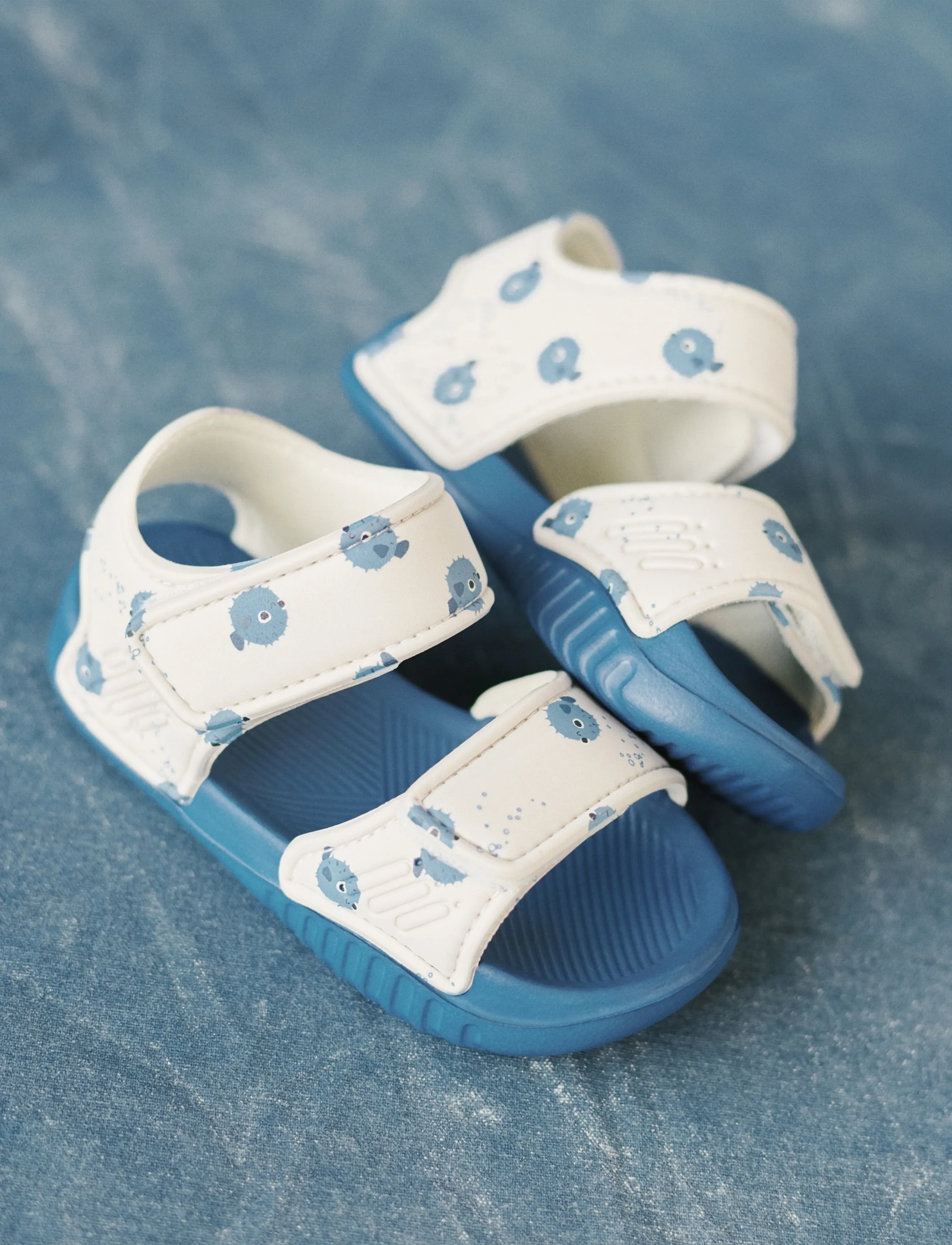 Liewood Blumer Printed Sandals - Schuhe - PUFFERFISH / SANDY / blue