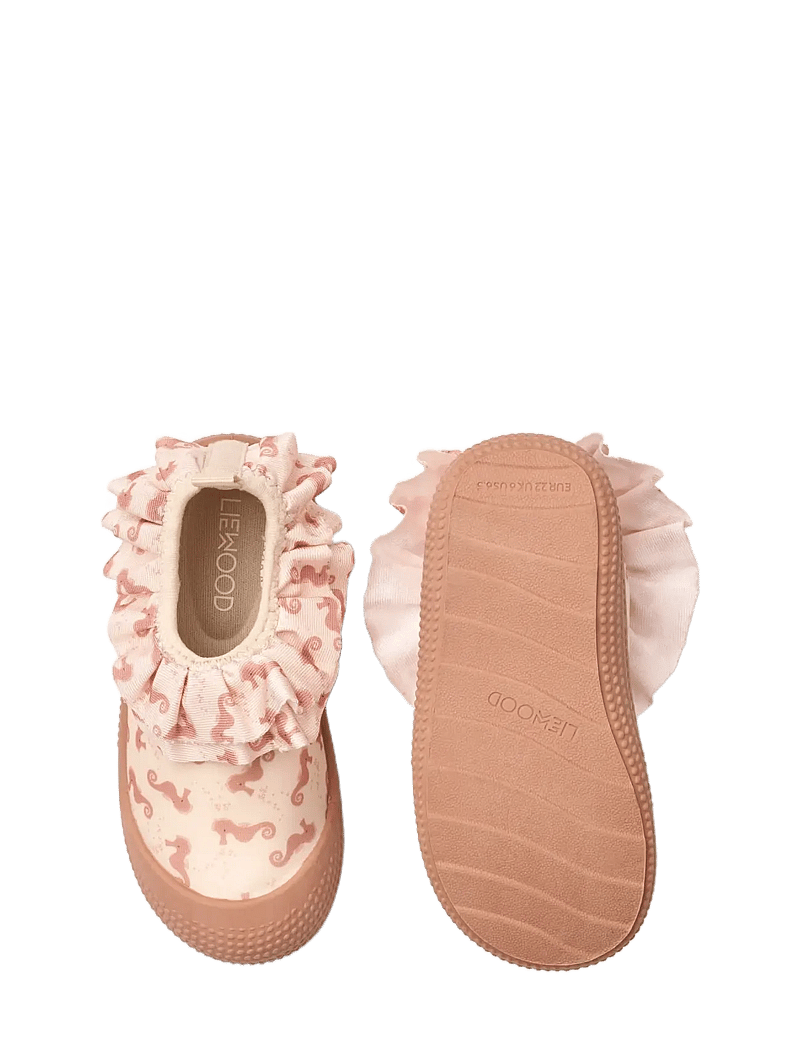 Liewood - Sanjia Flounce Sea Shoe - vandsko - seahorse / apple blossom - 1