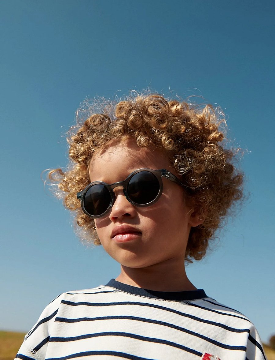 Liewood - Darla Sunglasses 4-10 Y - accessories - whale blue transparent - 5