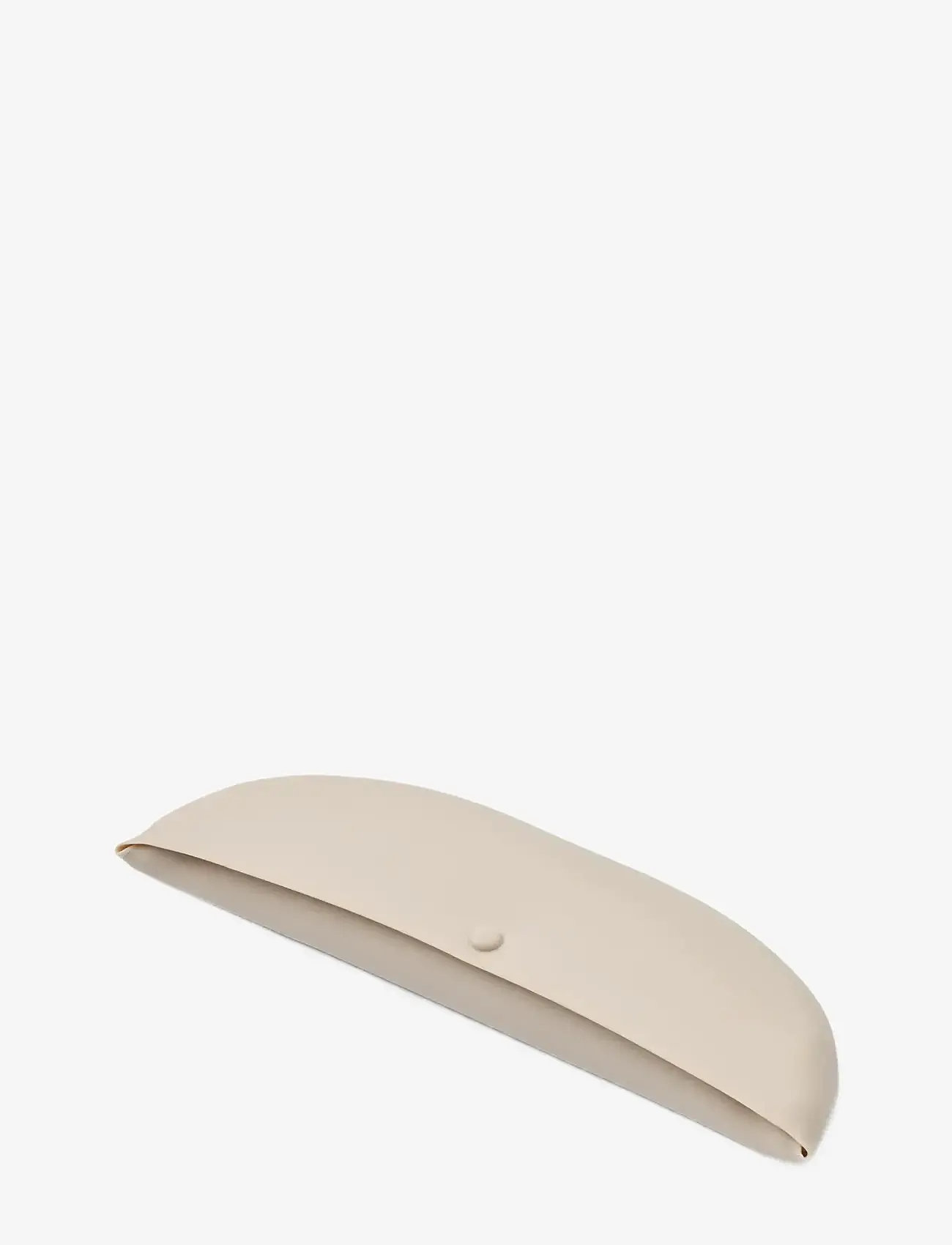 Liewood - Ember Printed Bib 2-pack - sleeveless bibs - cats and dogs / sandy - 1