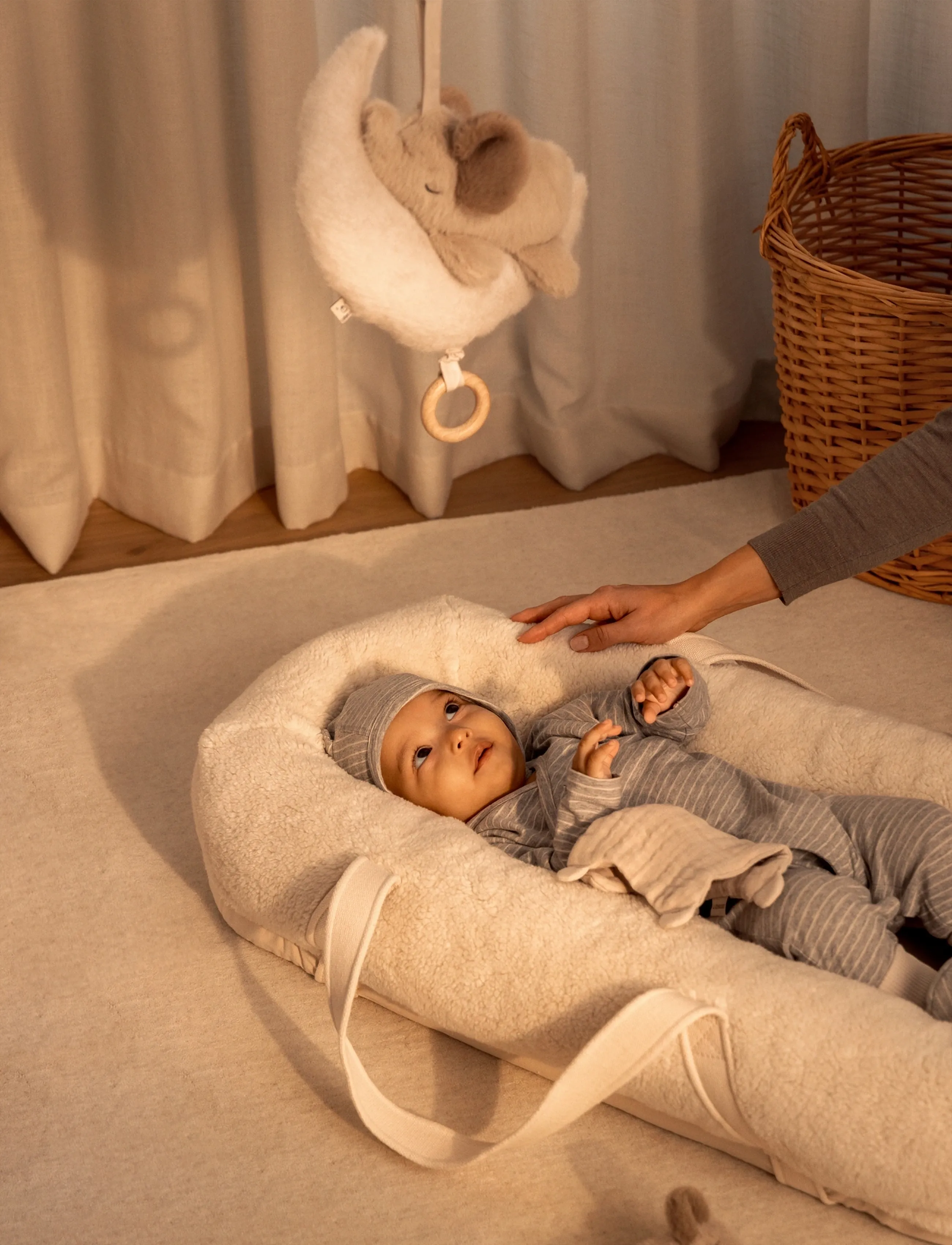 Liewood Mandy Baby Elephant Music Mobile, One Size, Sleep, Beige - Mobiles, Kinder