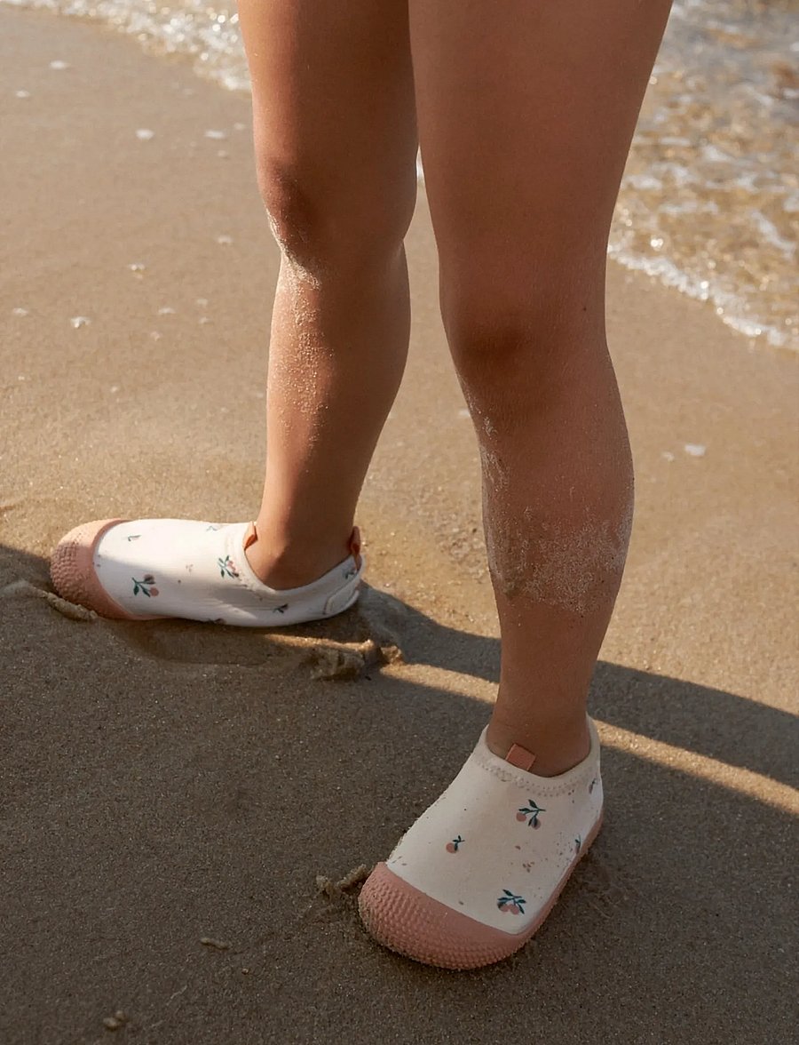 Liewood - Sanjia Sea Shoe - badskor - peach / sea shell - 0