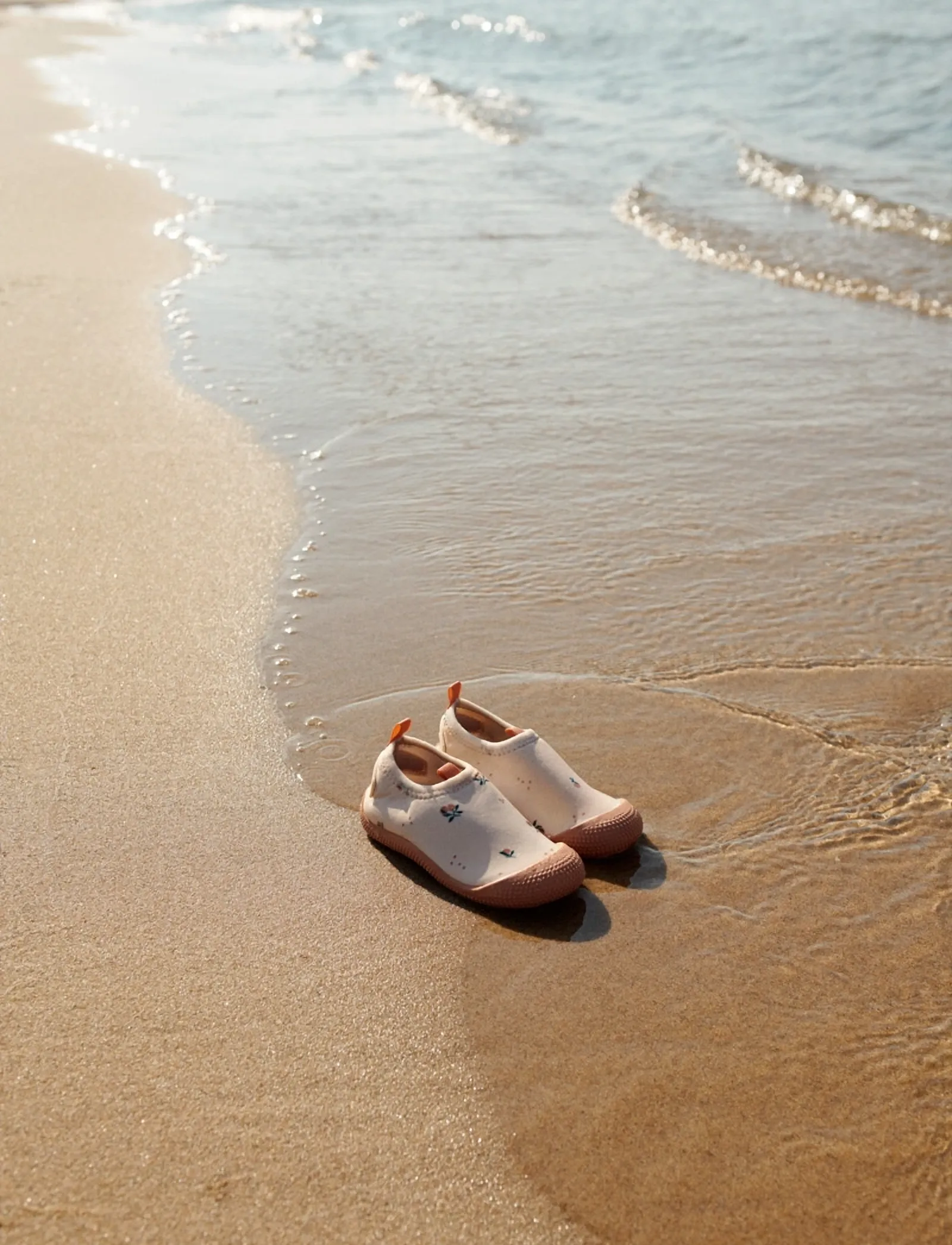 Liewood - Sanjia Sea Shoe - badskor - peach / sea shell - 5