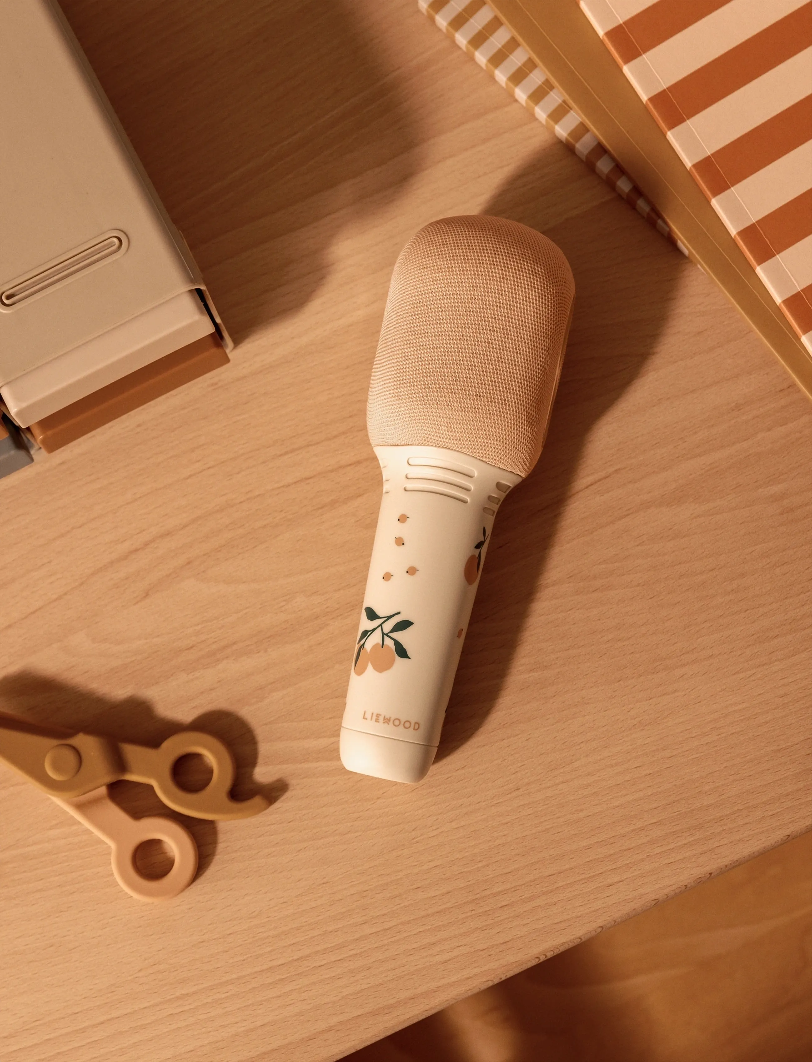 Liewood Beinta Karaoke Microphone, One Size, Spielzeug, Beige - Electronic & Media, Kinder