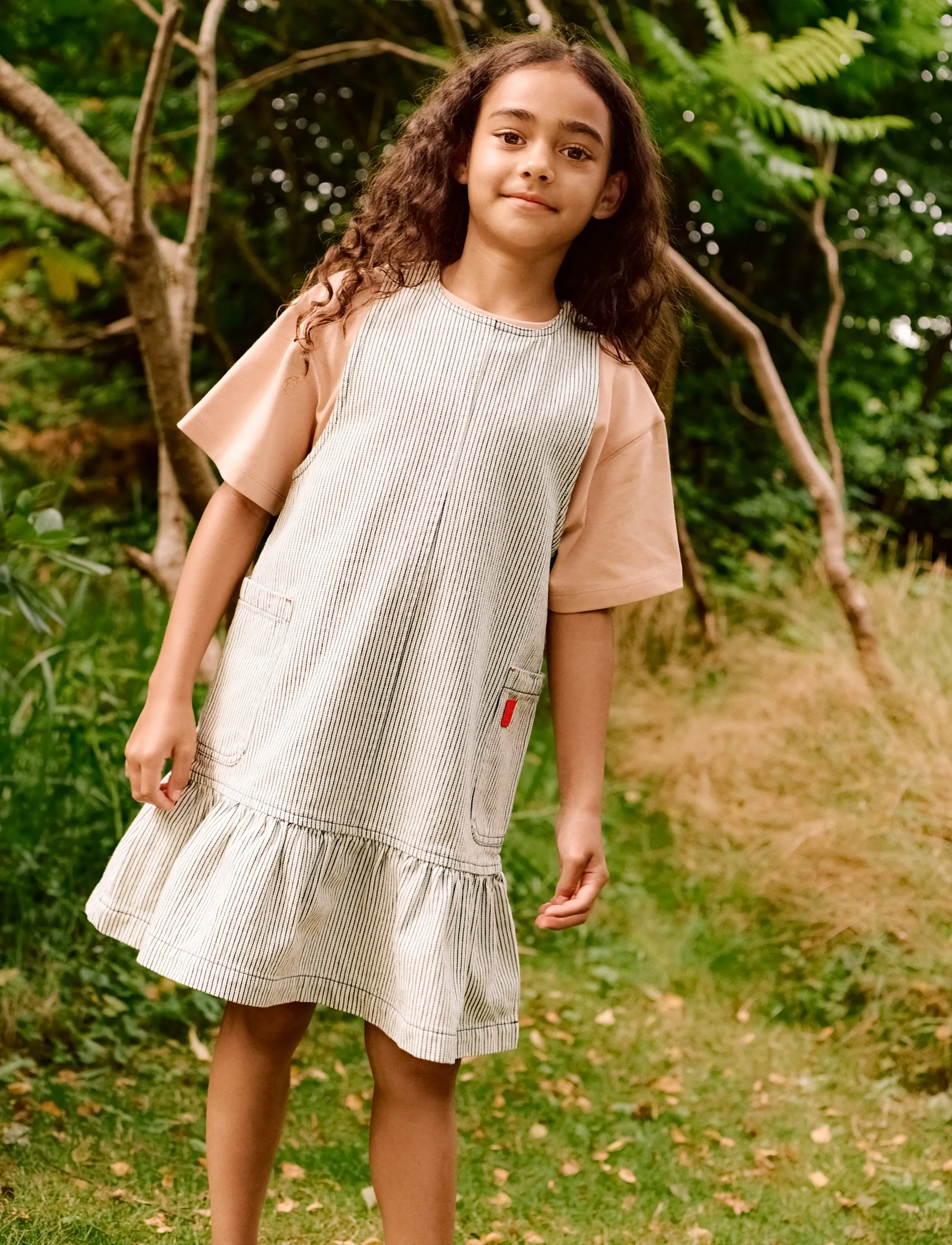 Liewood Angelica Stripe Denim Frill Dress - Klänningar & Kjolar - CLASSIC NAVY / CREME DE LA CREME / navy