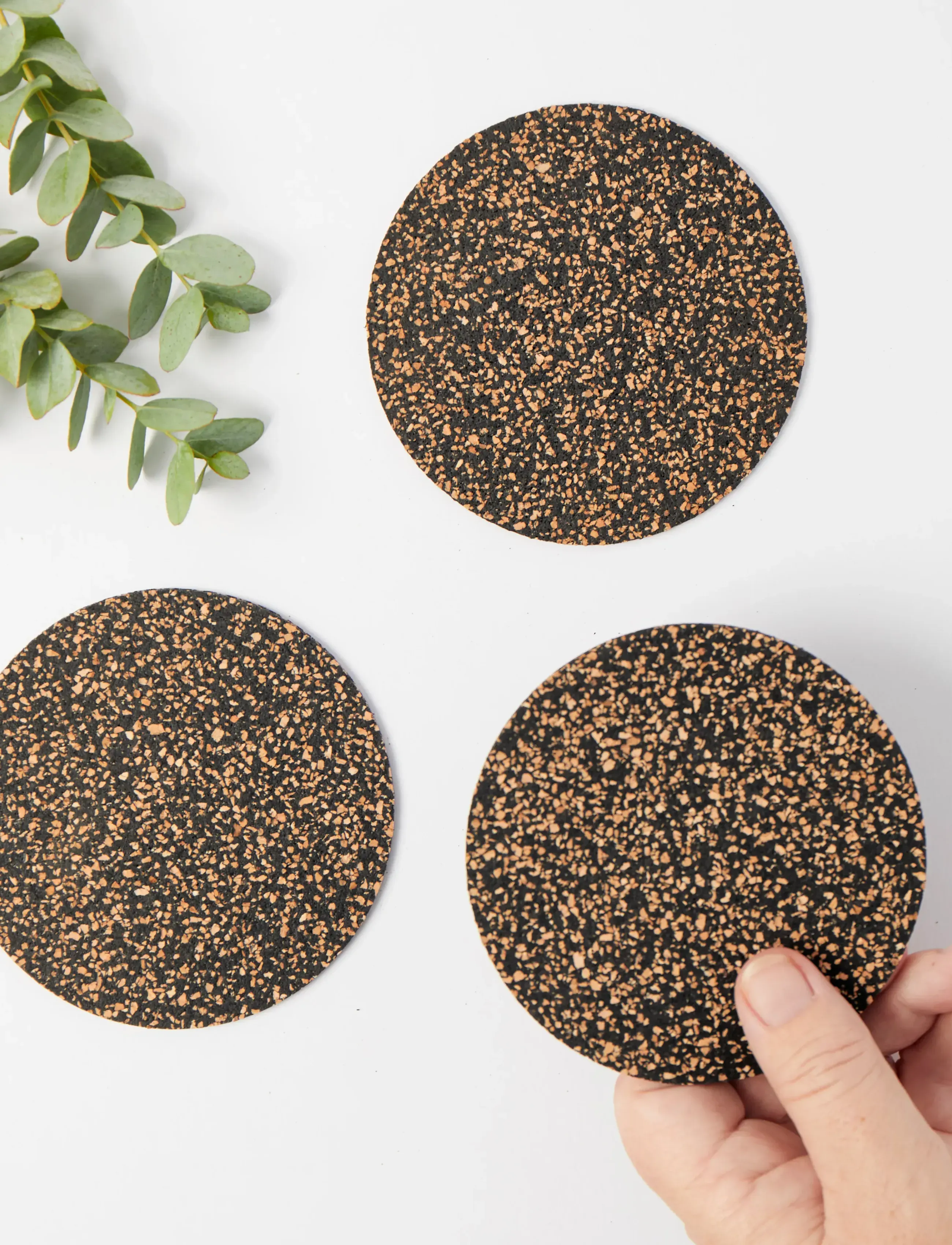 Liga - Dash Round Coaster set of 4, 9cm - tassialused - beige/brown & black - 3