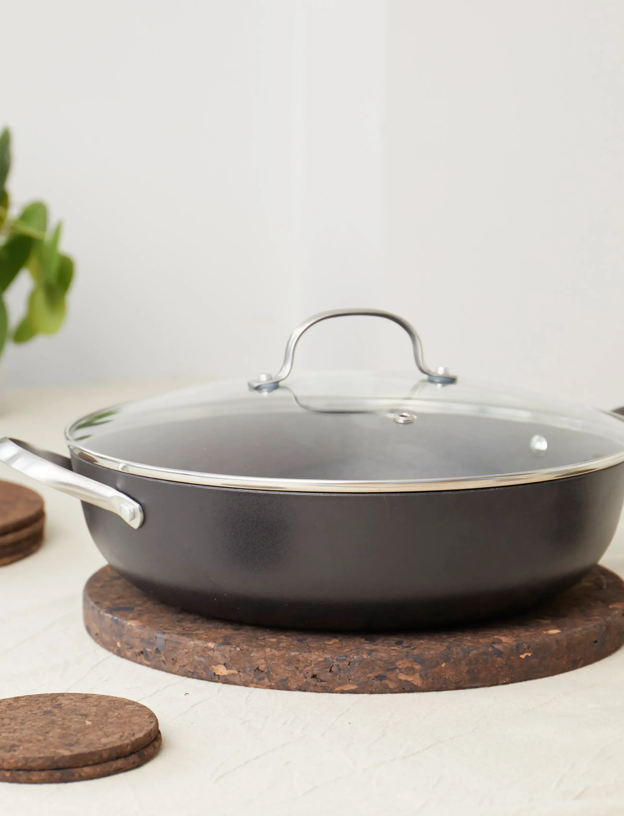 Liga - Smoked Round Trivet 30cm - topfuntersetzer - smoked / black - 3