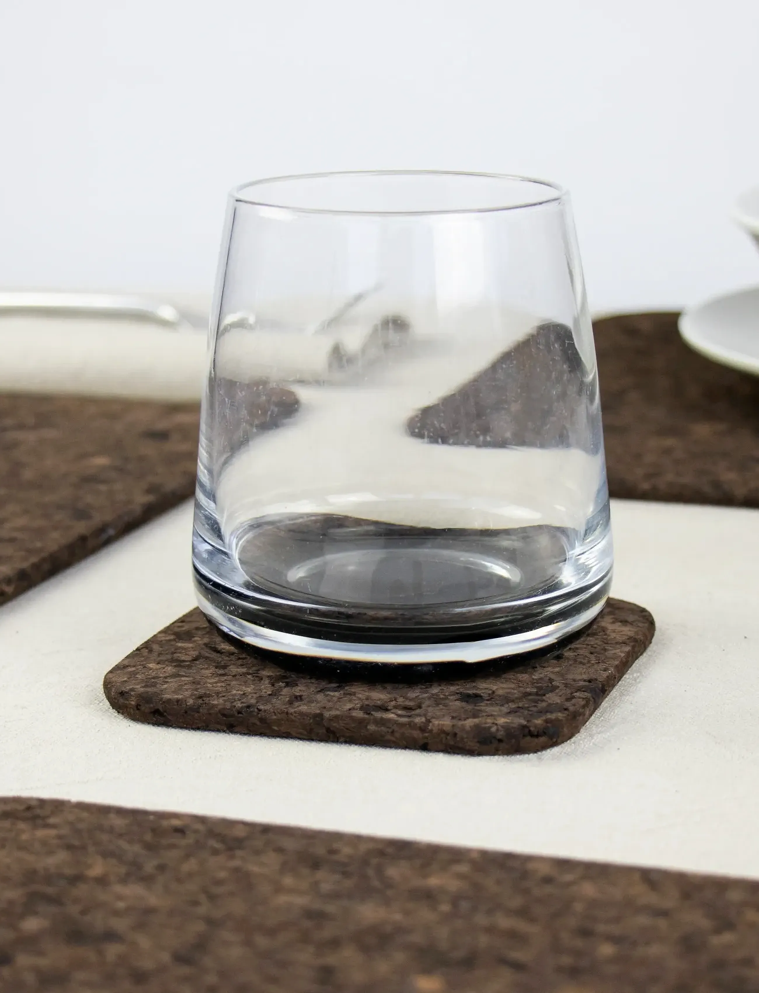 Liga Smoked Cork Firkantede Glasbrikker, Sæt Med 4, 10X10 cm, 10X10 cm, Brown, Tilbehør Til Spisesteder Og Borde > Bordskånere, Unisex