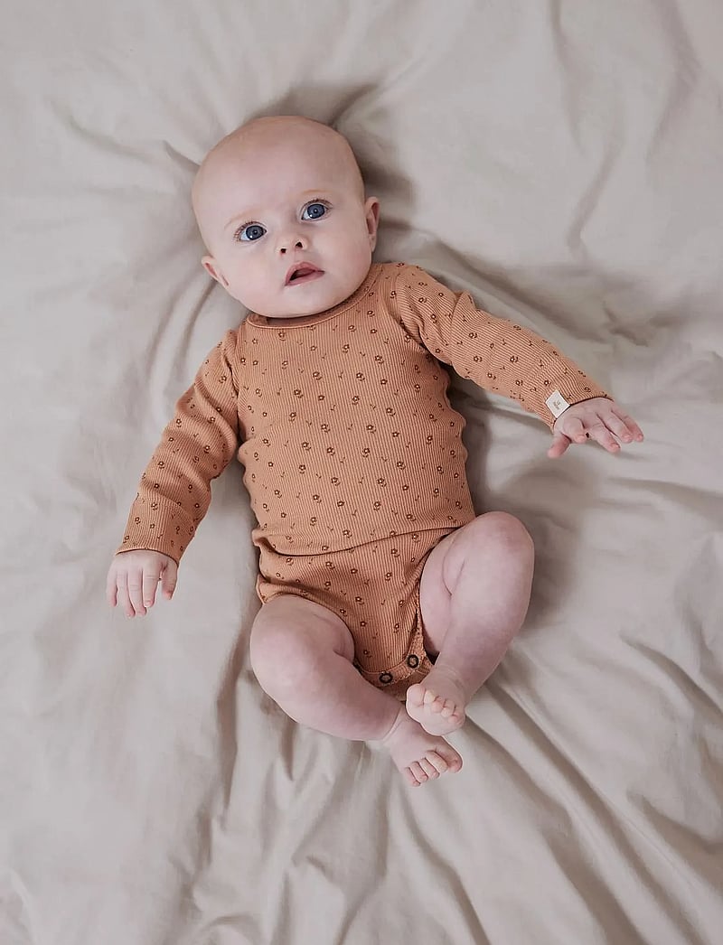 Lil'Atelier - NBFGAGO LS SLIM BODY LIL NOOS - pikkade varrukatega bodid - nougat - 0