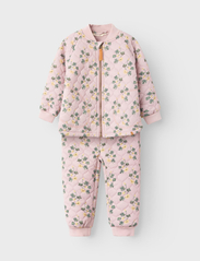Lil'Atelier - NMFLAJUNO SET QUILT AOP FO LIL - softshell coveralls - violet ice - 2