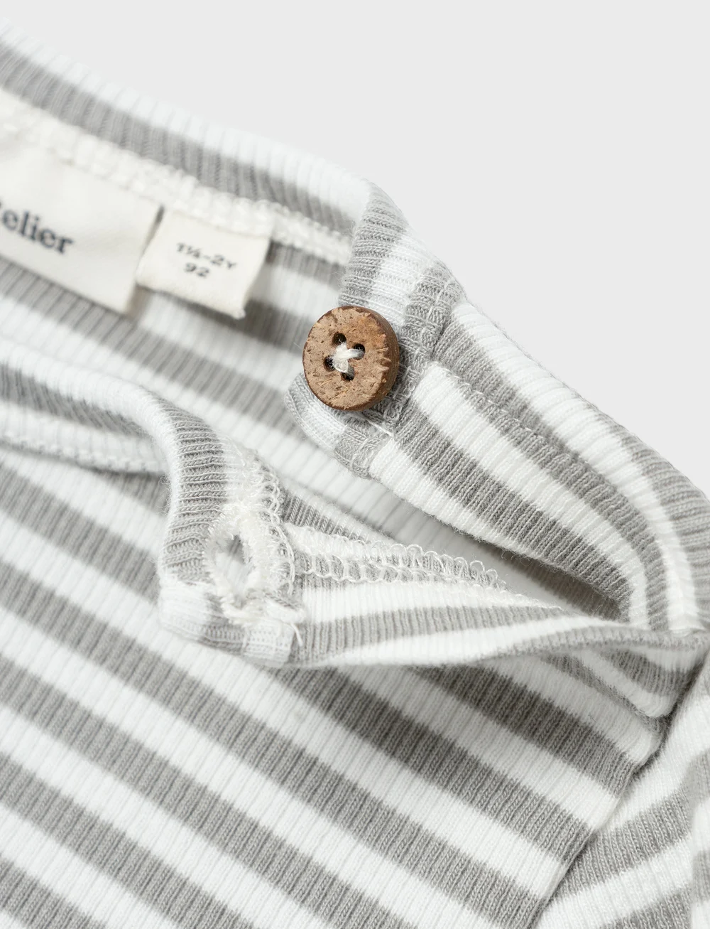 Lil'Atelier - NMMGAGO KRE LS SLIM TOP LIL NOOS - pikkade varrukatega t-särgid - limestone - 3