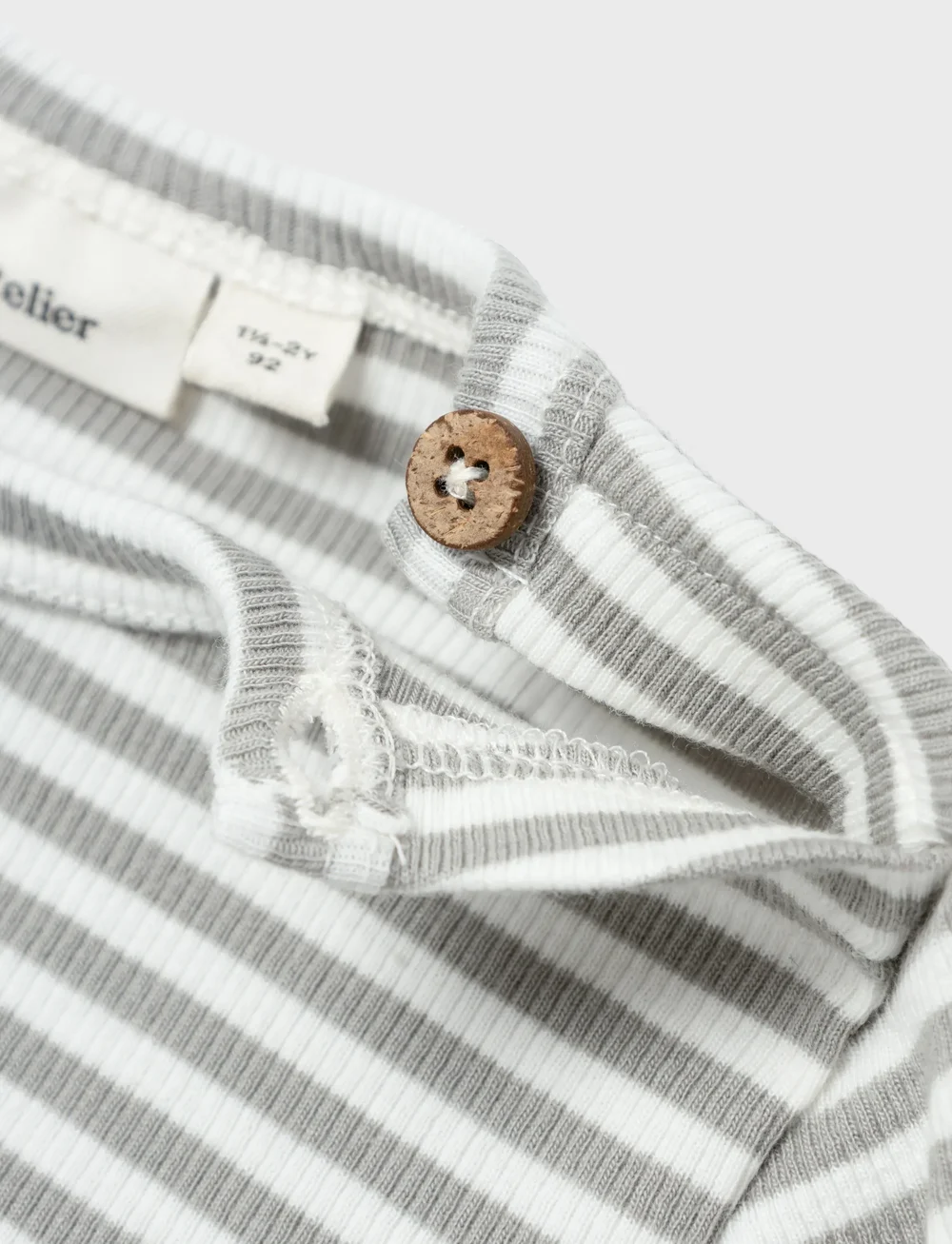 Lil'Atelier - NMMGAGO KRE LS SLIM TOP LIL NOOS - pikkade varrukatega t-särgid - limestone - 4