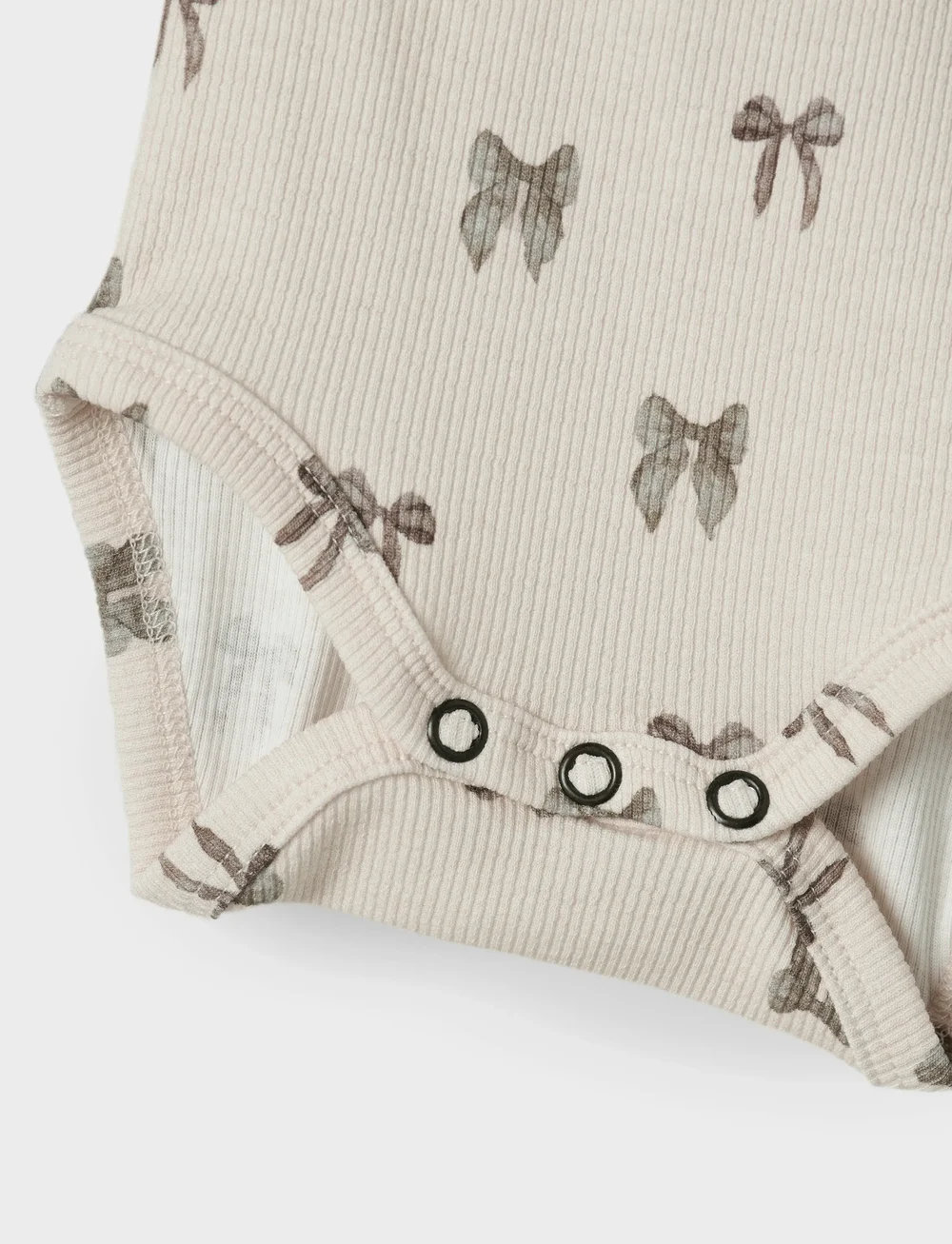 Lil'Atelier - NBFGAVO EKO LS SLIM BODY LIL NOOS - langærmede bodyer - silver peony - 3